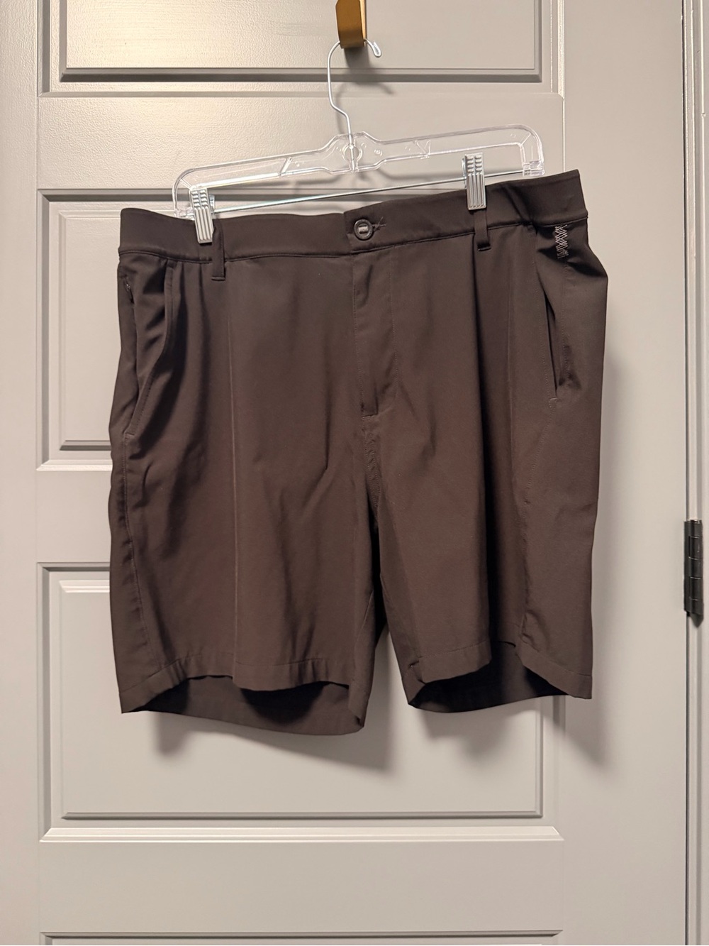Puma Men's Black Flat Front Performance Shorts 36